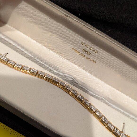 Name Your Price - closet closing - Picture 3 of 4